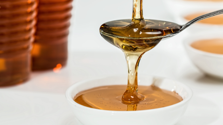 Honey Myths vs. Facts