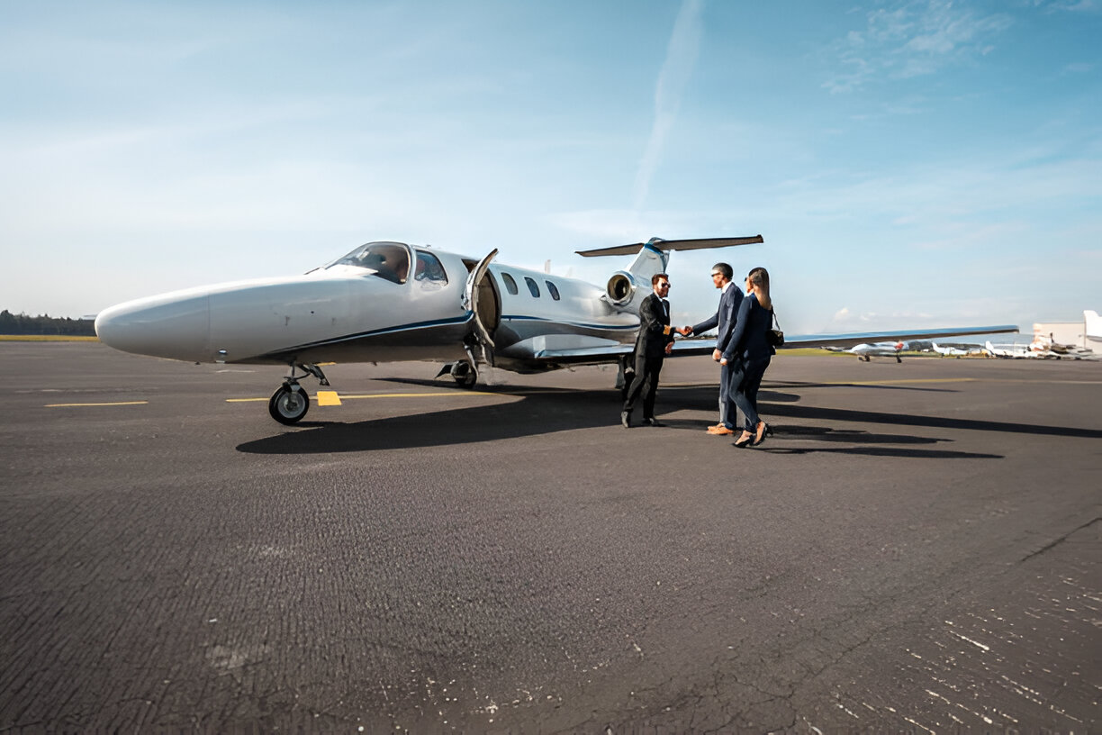 Eco-Friendly Private Jet Meal Options