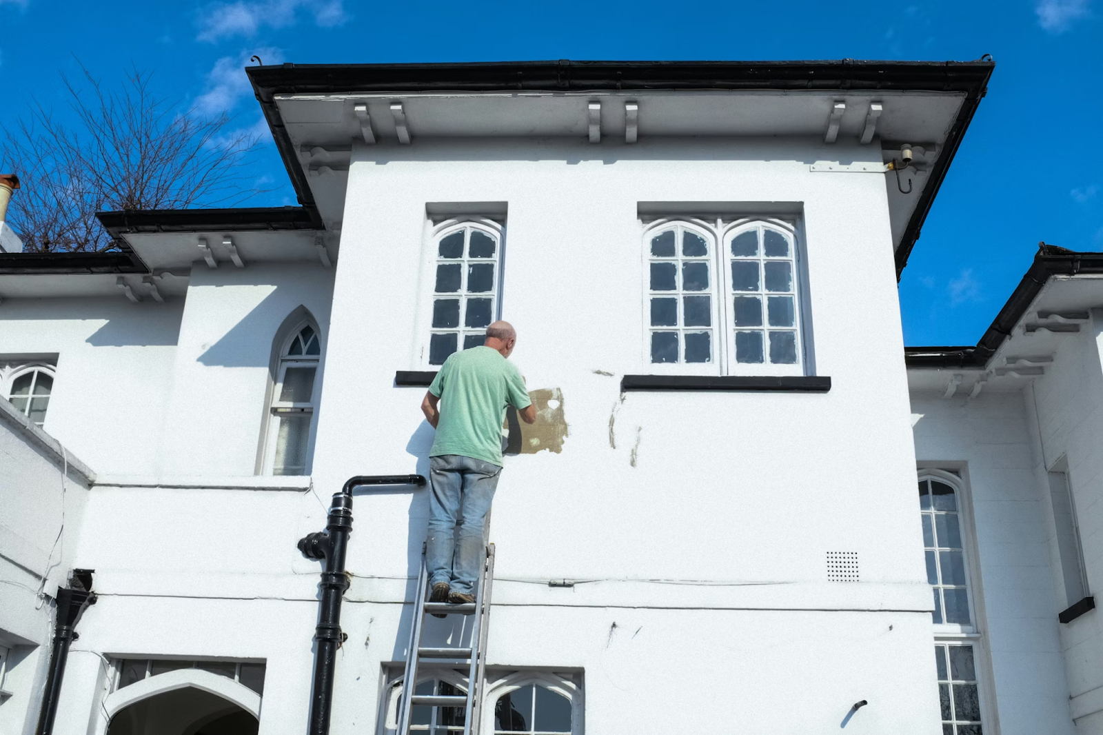 Hiring Professional Painters and Decorators